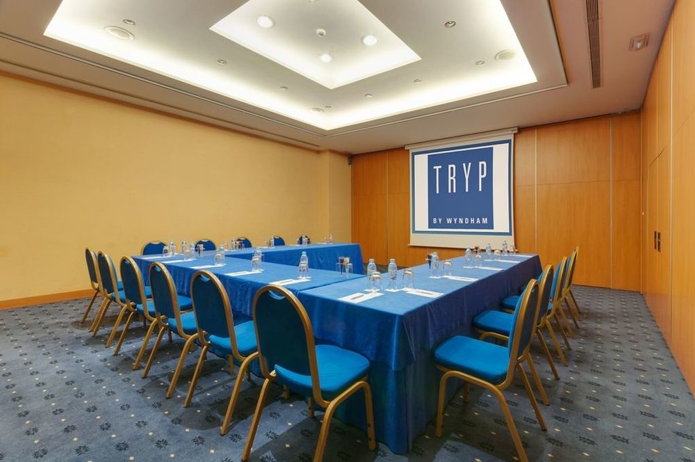 Exe Coruna Hotel 4*