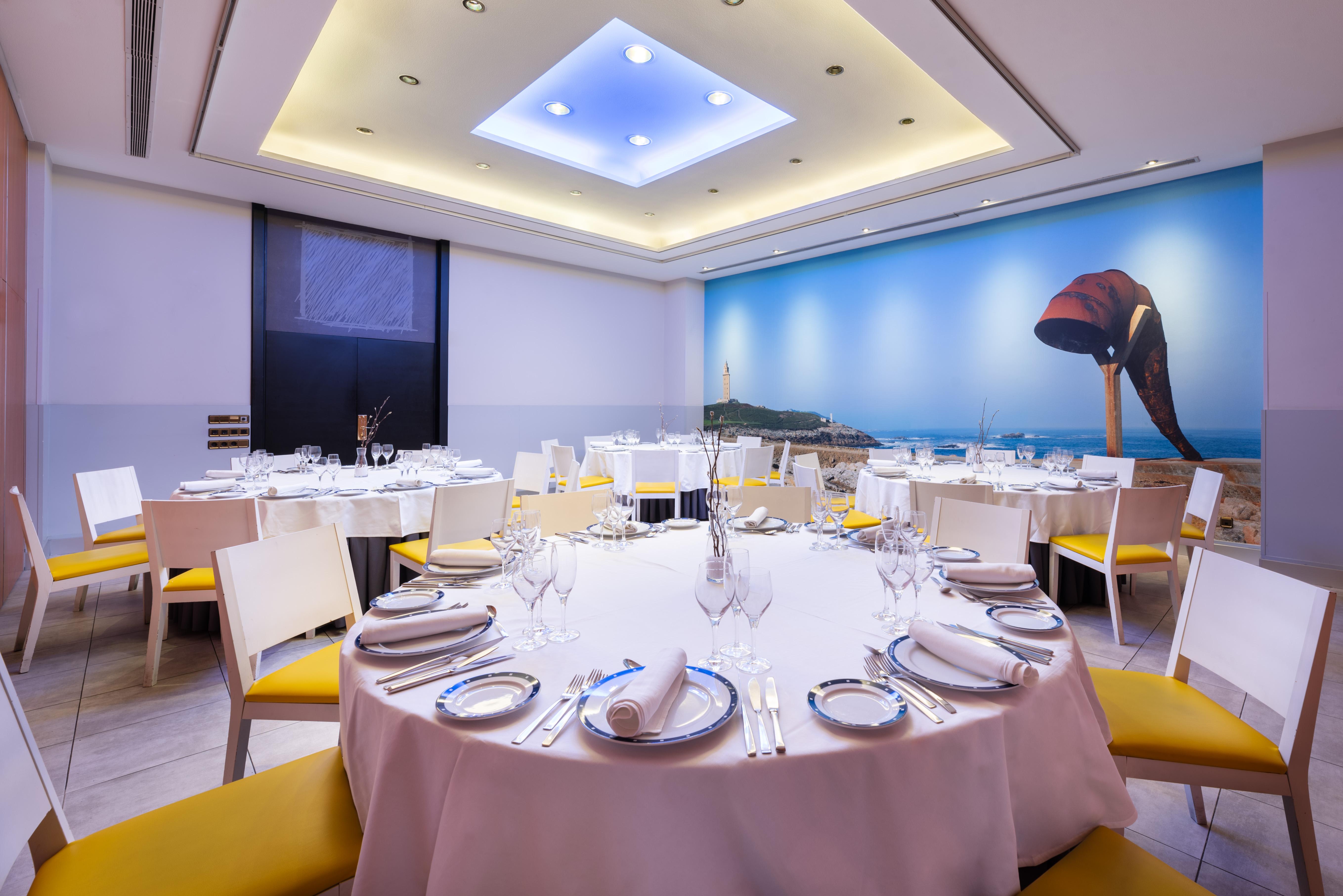 Hotel Exe Coruna 4*