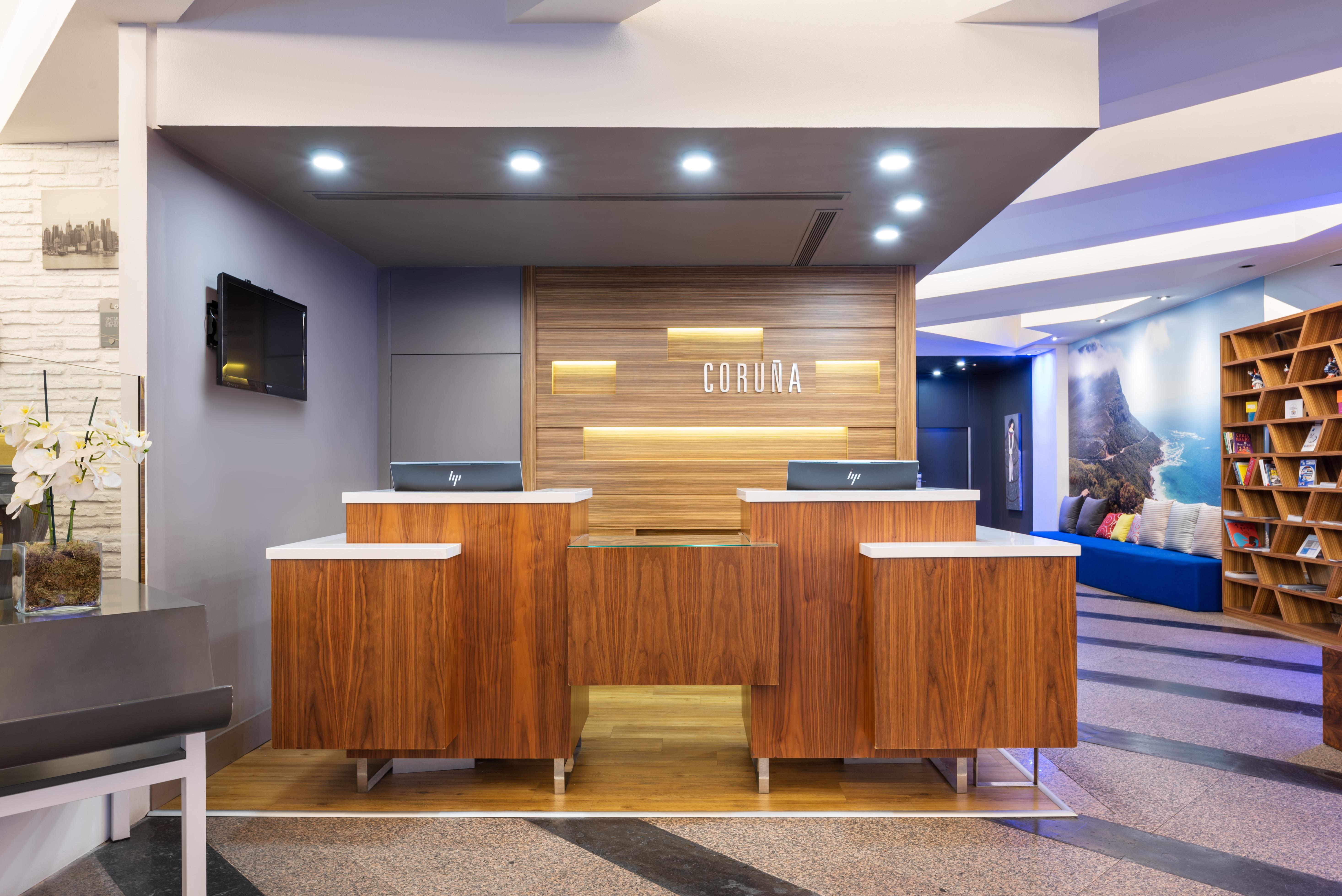 Hotel Exe Coruna 4*